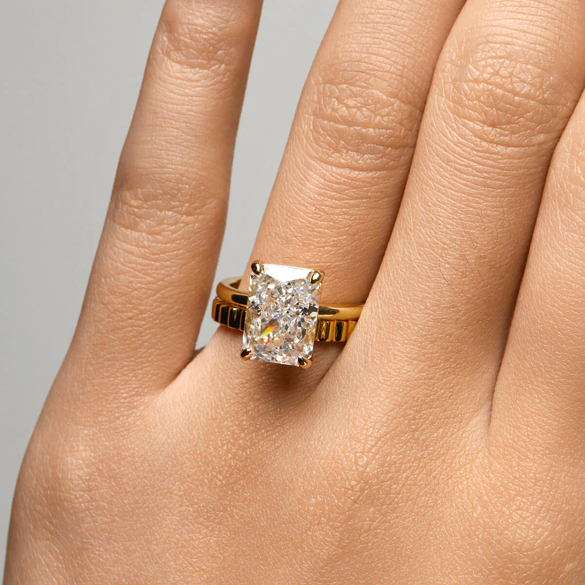 Aura Ring|3.3ct