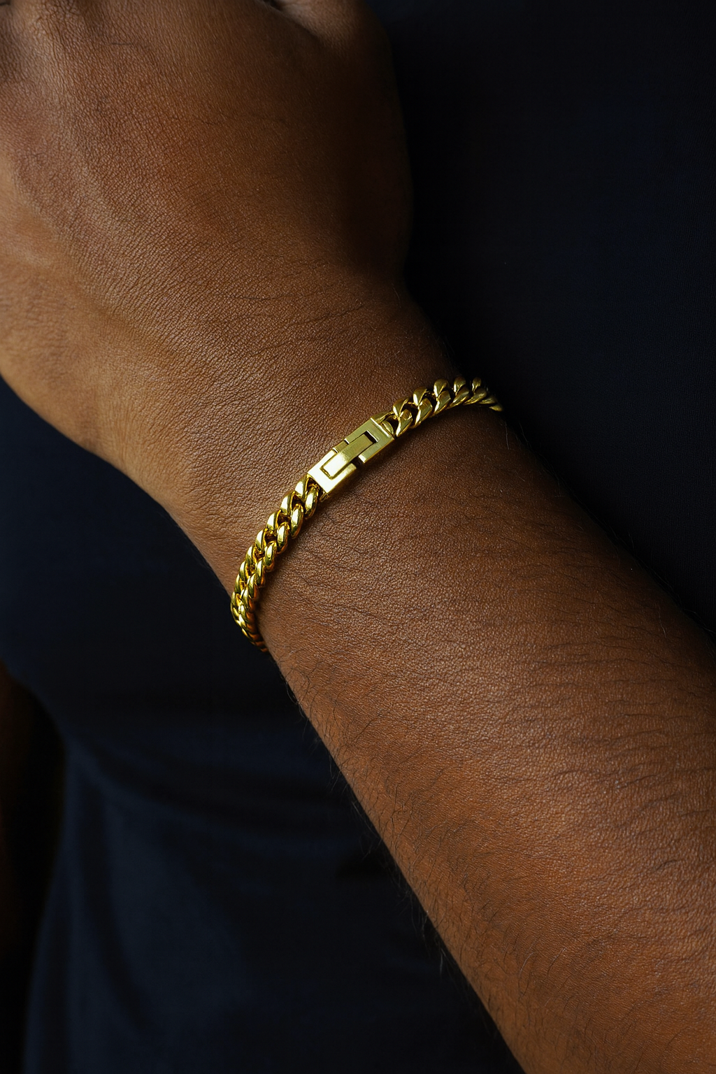 CLEAN CUBANA BRACELET - 6MM 18K GOLD