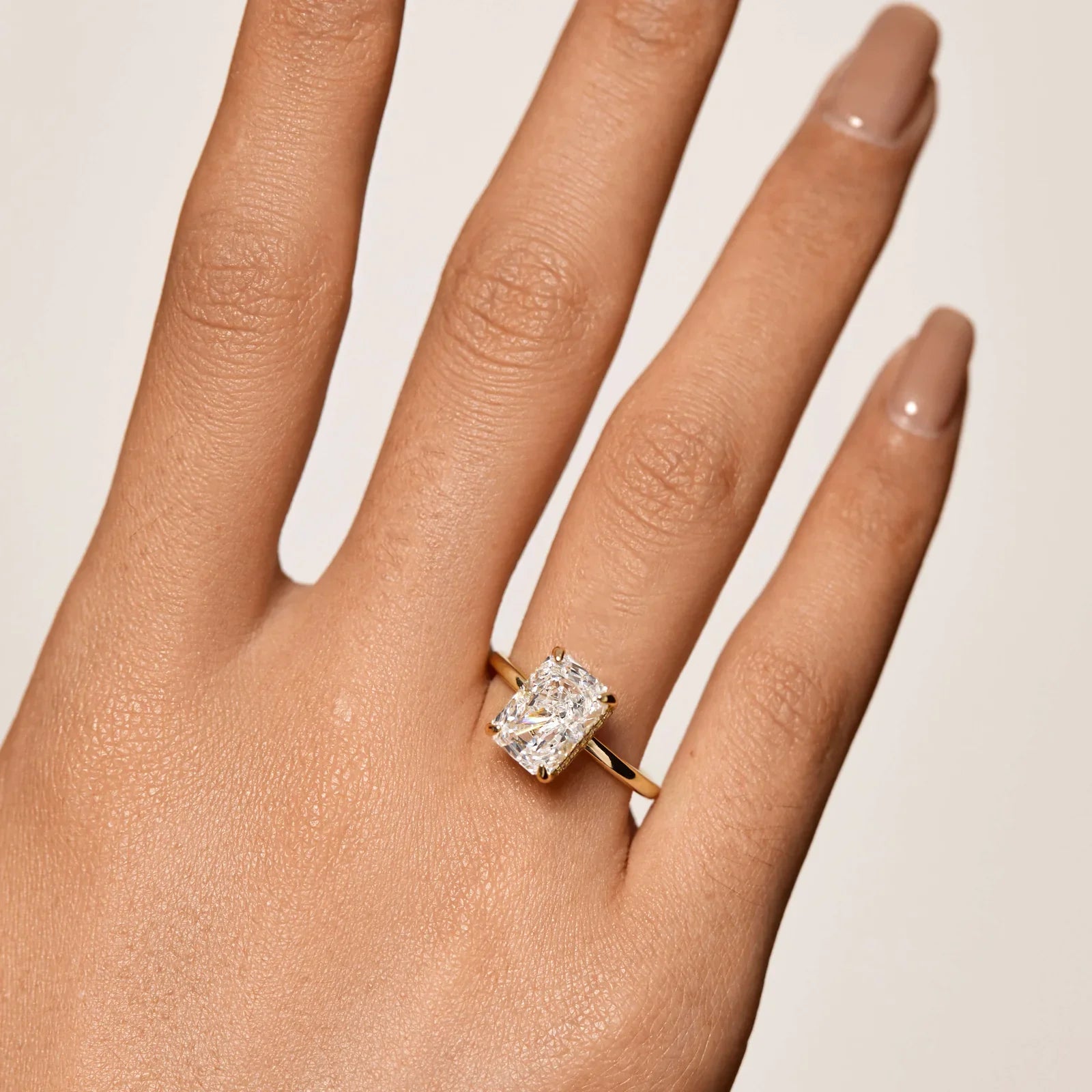 Aura Ring|3.3ct