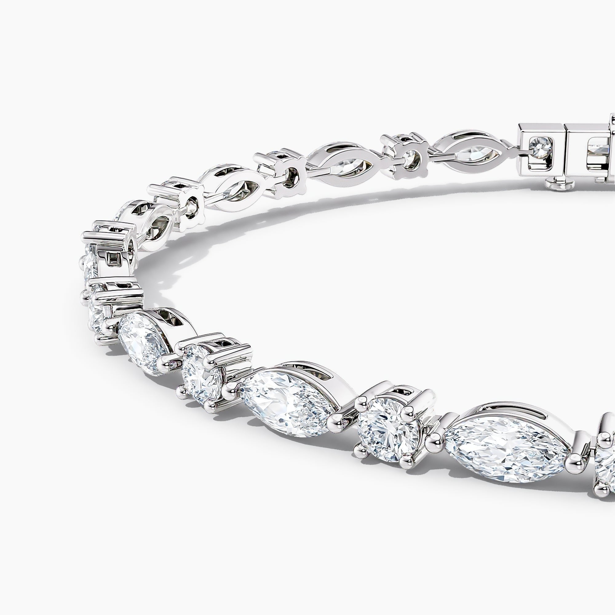 MARQUISE & BRILLIANT CUT TENNIS BRACELET - WHITE GOLD