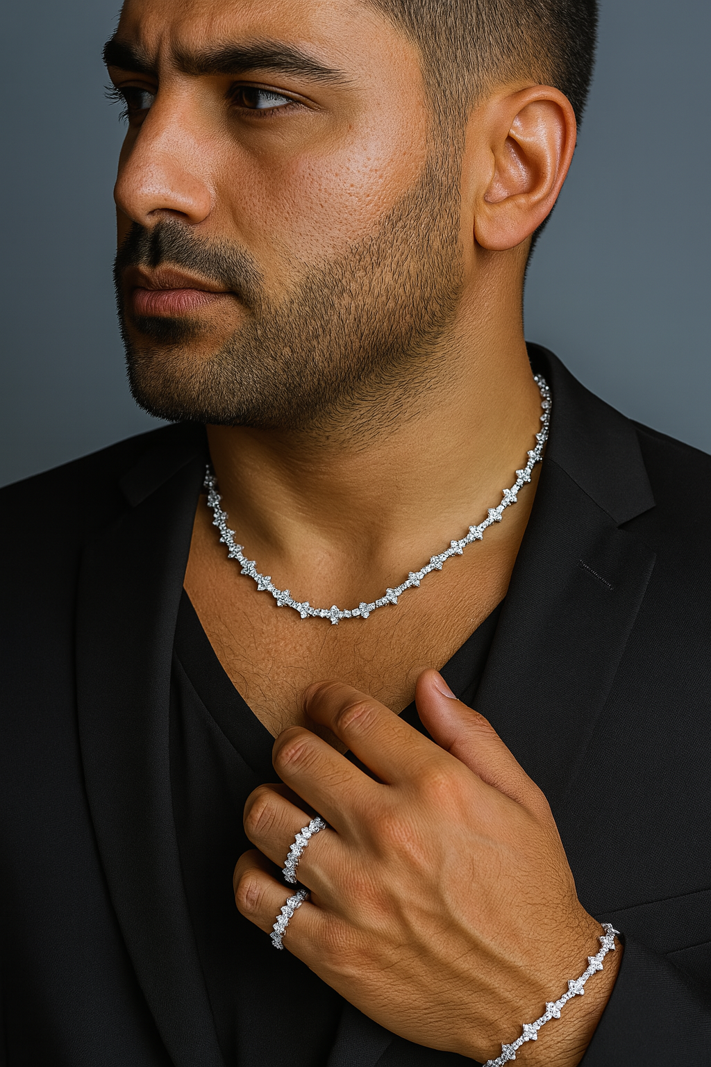 HONEYCOMB NECKLACE - WHITE GOLD