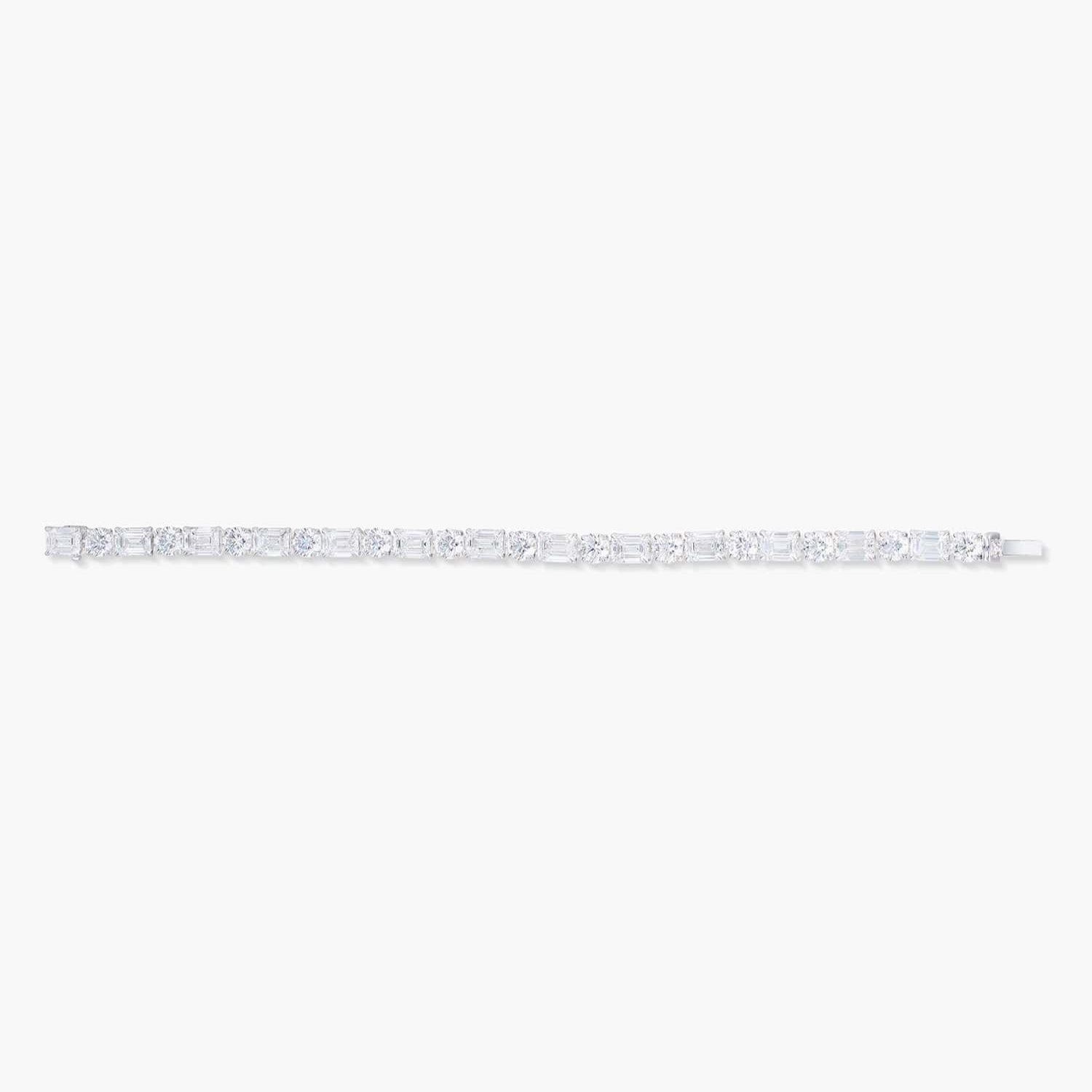 BAGUETTE AND BRILLIANT CUT TENNIS BRACELET