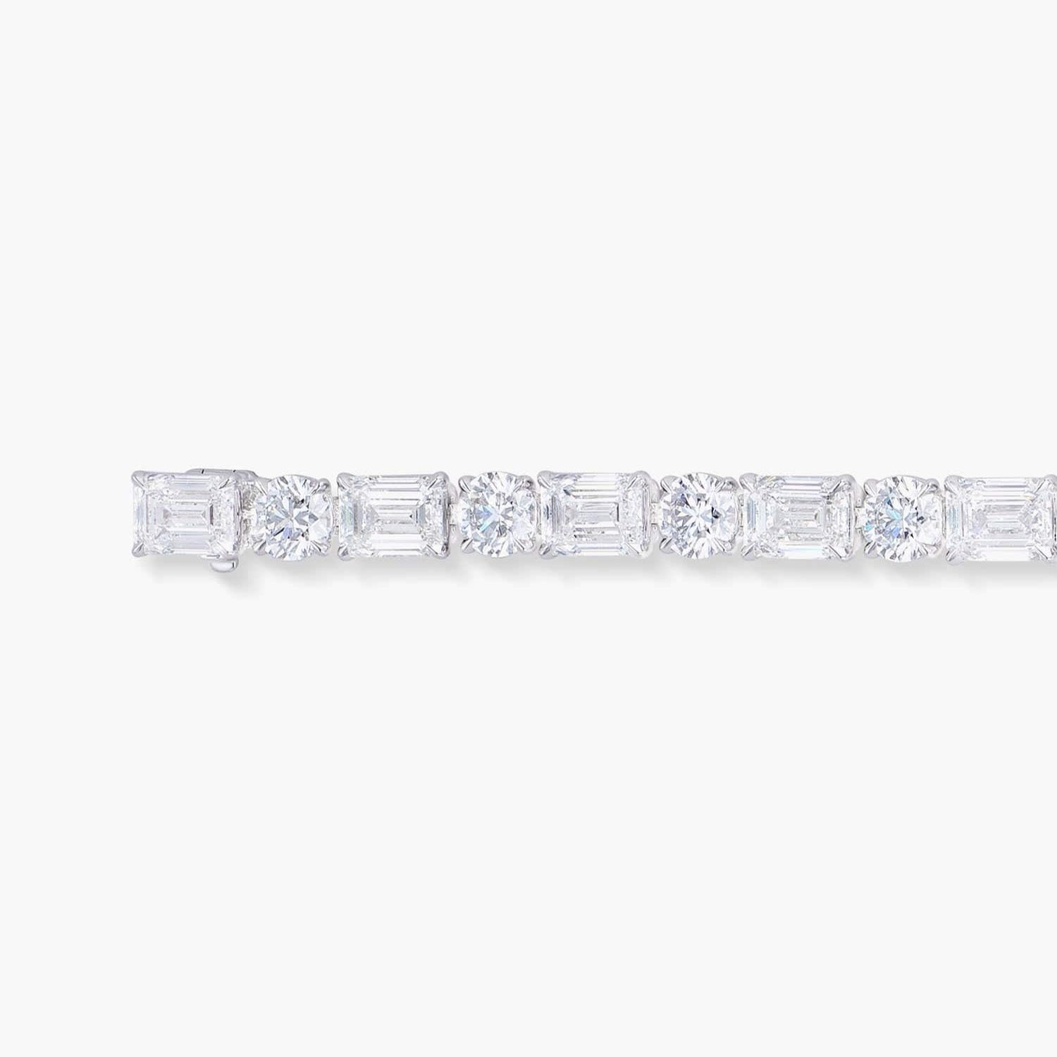 BAGUETTE AND BRILLIANT CUT TENNIS BRACELET