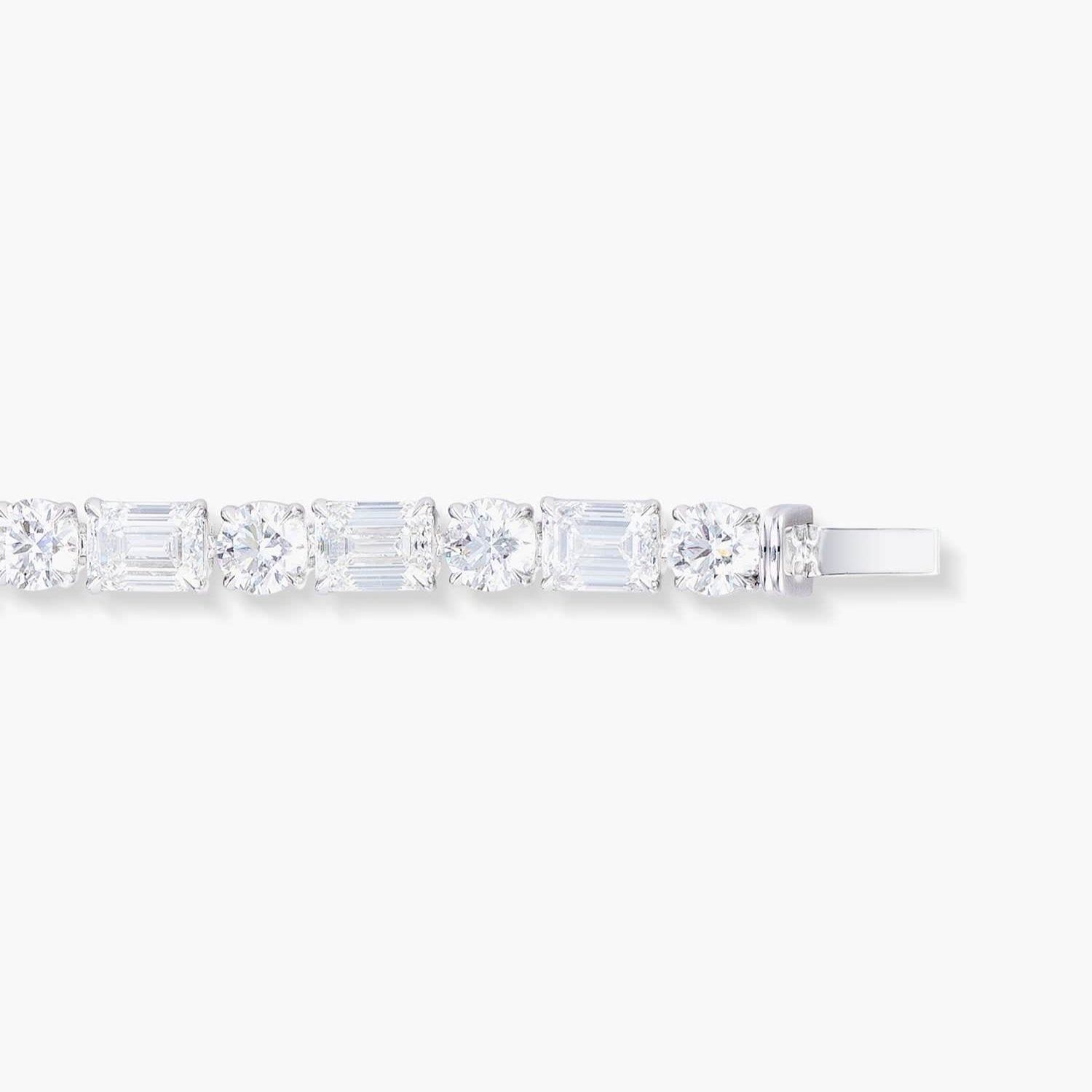 BAGUETTE AND BRILLIANT CUT TENNIS BRACELET